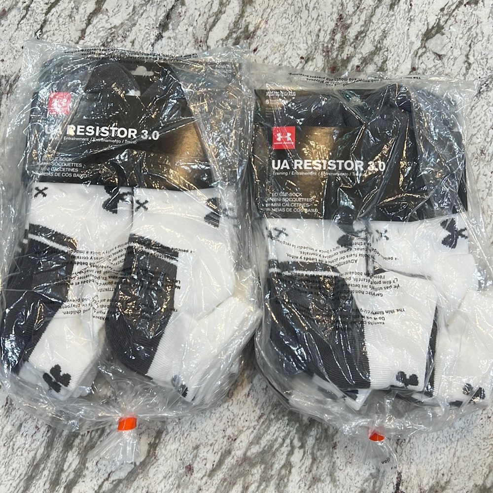 Under Armour - Socks - Size XL (13-16) - White - Lo Cut - 12 Pair Total